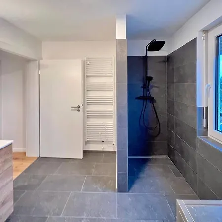 Einfamilienhaus 3 Schlafzimmer In - Eschweiler Dom wakacyjny